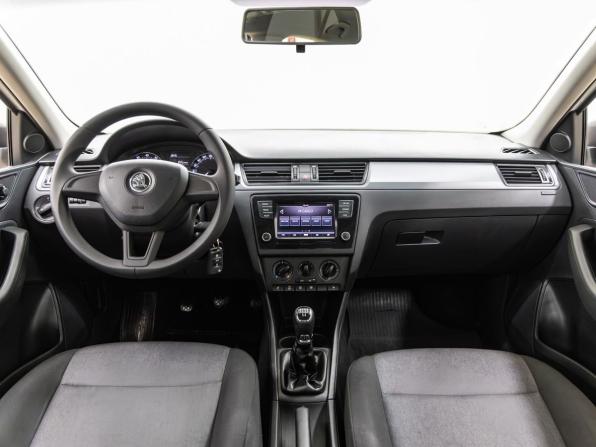 Skoda Rapid I с пробегом 2016 года, цена 998 000 рублей, 120494 км, лифтбек, Автокод Объявления