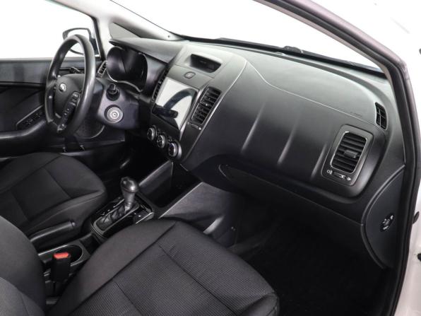 Kia Cerato III Рестайлинг (Classic) с пробегом 2018 года, цена 1 147 000 рублей, 196600 км, седан, Автокод Объявления
