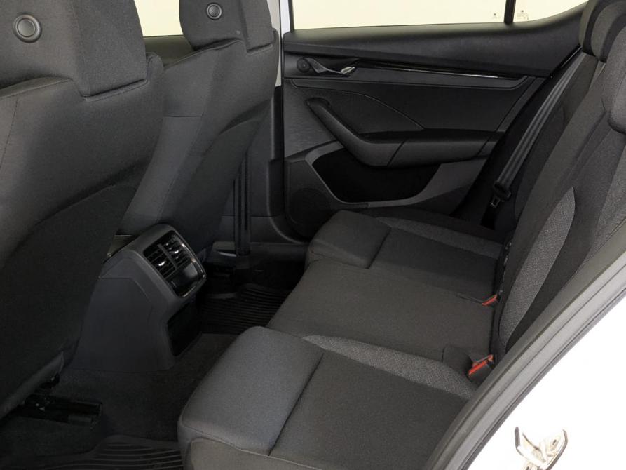 Skoda Octavia IV (A8) Москва  - изображение 12