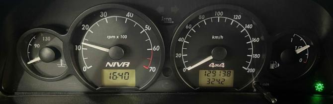 Chevrolet Niva I Рестайлинг с пробегом 2018 года, цена 670 000 рублей, 129000 км, внедорожник, Автокод Объявления