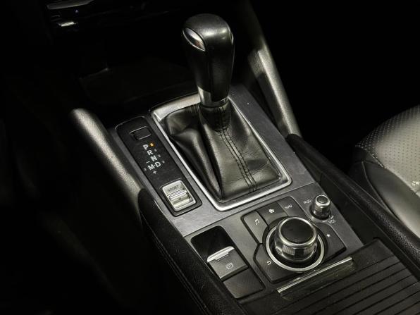 Mazda 6 III (GJ) Рестайлинг с пробегом 2015 года, цена 1 700 000 рублей, 174306 км, седан, Автокод Объявления