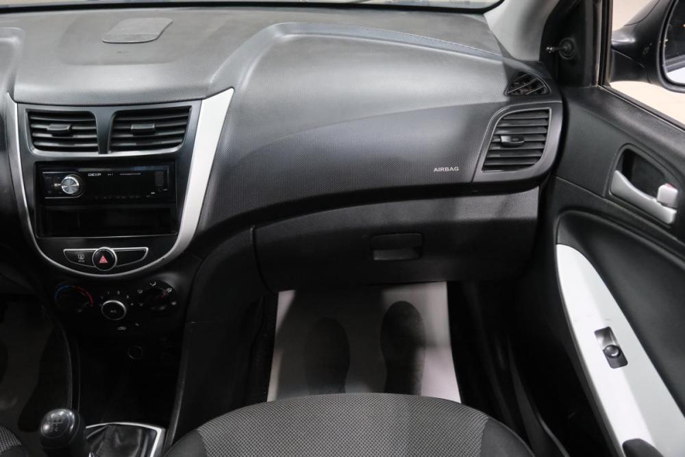 Hyundai Solaris I Омск  - изображение 17