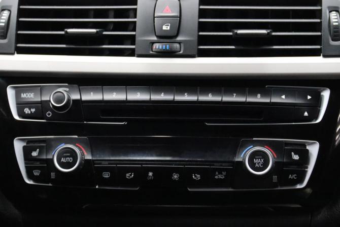 BMW 3 серии VI (F3x) Рестайлинг с пробегом 2015 года, цена 1 695 950 рублей, 97539 км, седан, Автокод Объявления