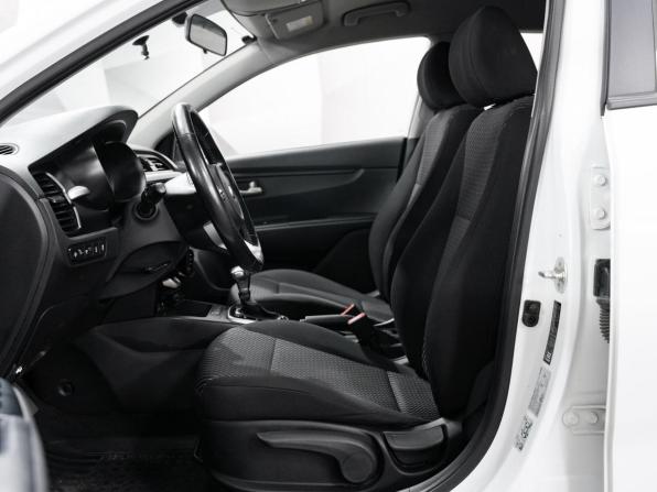 Kia Rio IV с пробегом 2019 года, цена 1 330 000 рублей, 158000 км, хэтчбек, Автокод Объявления