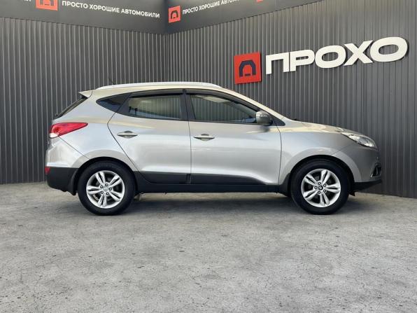 Hyundai ix35 I с пробегом 2010 года, цена 1 377 000 рублей, 133061 км, внедорожник, Автокод Объявления