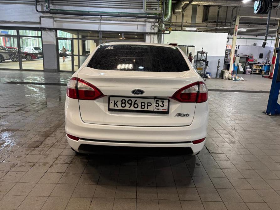 Ford Fiesta Mk6 Рестайлинг Санкт-Петербург  - изображение 6