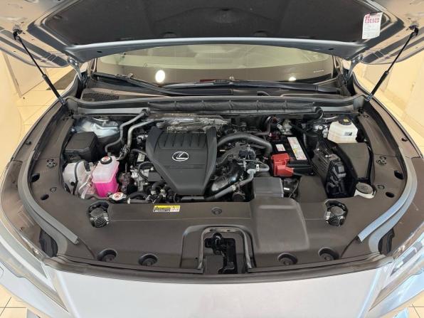 Lexus RX V с пробегом 2023 года, цена 8 200 000 рублей, 55229 км, внедорожник, Автокод Объявления