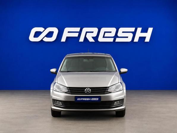 Volkswagen Polo V Рестайлинг с пробегом 2019 года, цена 1 497 090 рублей, 174592 км, седан, Автокод Объявления