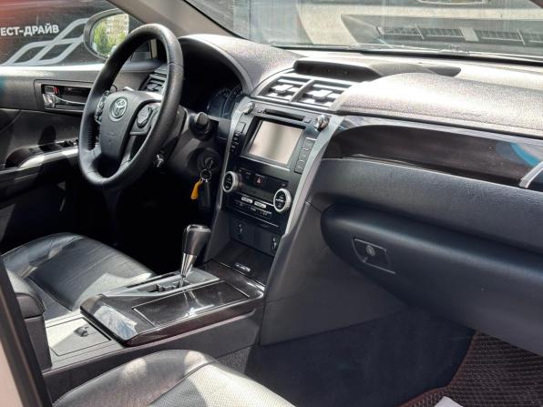 Toyota Camry VII (XV50) с пробегом 2014 года, цена 1 269 000 рублей, 209000 км, седан, Автокод Объявления