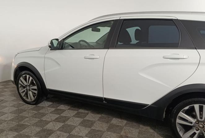 Lada (ВАЗ) Vesta I с пробегом 2021 года, цена 1 180 000 рублей, 118000 км, универсал, Автокод Объявления