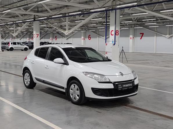Renault Megane III Рестайлинг с пробегом 2014 года, цена 729 000 рублей, 138463 км, хэтчбек, Автокод Объявления