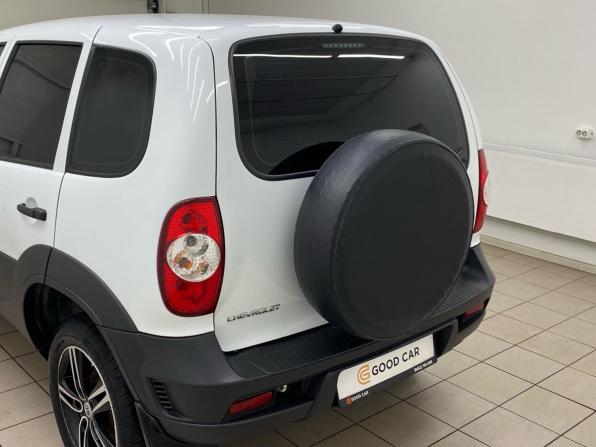 Chevrolet Niva I Рестайлинг с пробегом 2018 года, цена 735 000 рублей, 96630 км, внедорожник, Автокод Объявления