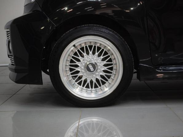 Toyota bB II Рестайлинг с пробегом 2013 года, цена 839 000 рублей, 288931 км, минивэн, Автокод Объявления
