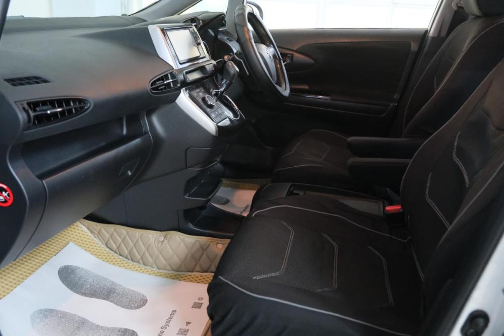 Toyota Wish II Рестайлинг Омск  - изображение 19