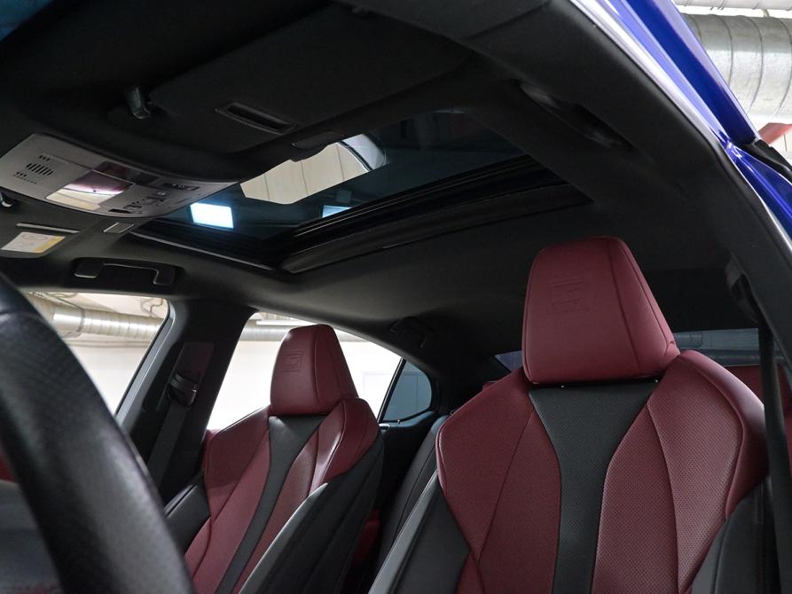 Lexus ES VII Рестайлинг Москва  - изображение 21