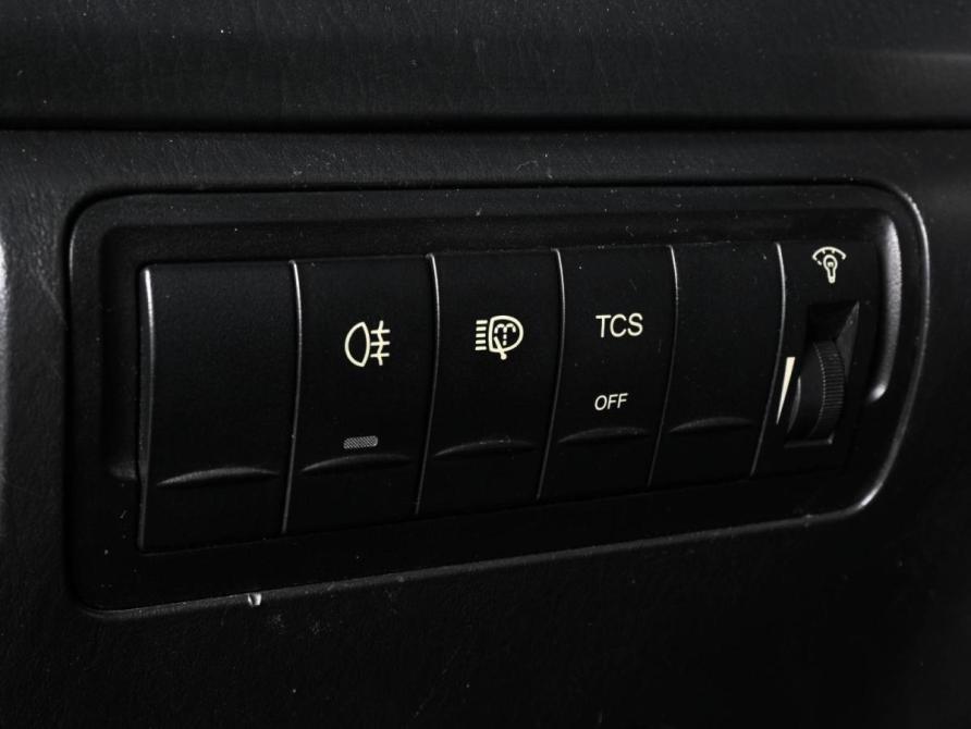 Hyundai Sonata IV (EF) Рестайлинг Ростов-на-Дону  - изображение 16