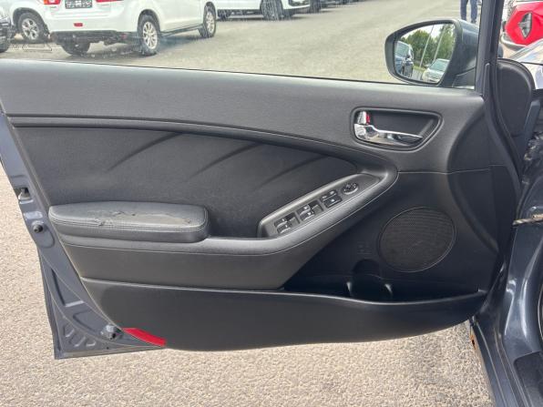 Kia Cerato III с пробегом 2013 года, цена 848 000 рублей, 240000 км, седан, Автокод Объявления