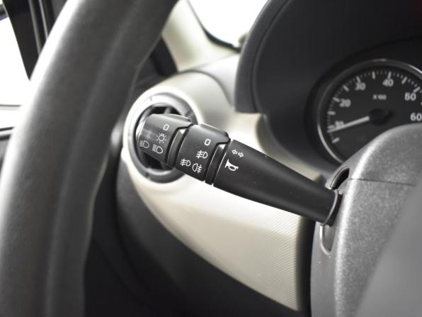Renault Sandero I с пробегом 2013 года, цена 699 900 рублей, 141255 км, хэтчбек, Автокод Объявления