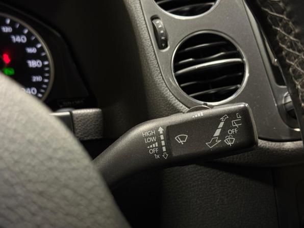 Volkswagen Tiguan I Рестайлинг с пробегом 2013 года, цена 1 200 000 рублей, 200475 км, внедорожник, Автокод Объявления