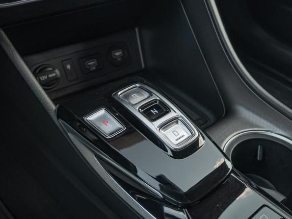 Hyundai Sonata VIII (DN8) с пробегом 2021 года, цена 2 400 000 рублей, 76996 км, седан, Автокод Объявления