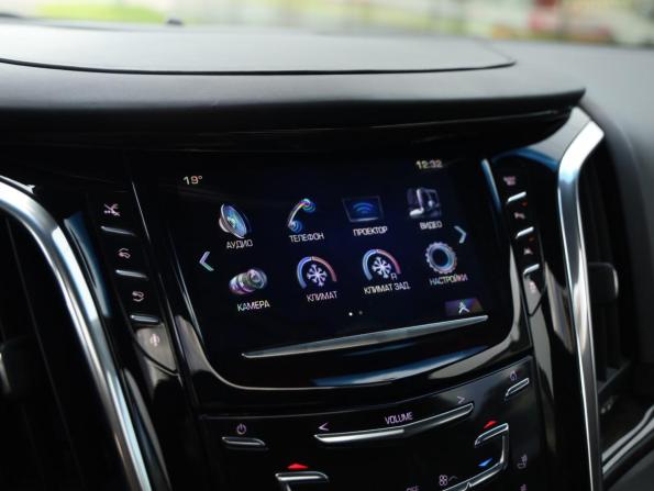 Cadillac Escalade IV с пробегом 2016 года, цена 3 799 000 рублей, 160756 км, внедорожник, Автокод Объявления
