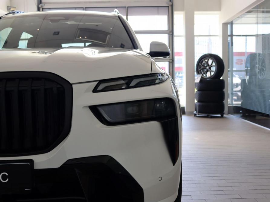 BMW X7 I (G07) Рестайлинг Калининград  - изображение 7
