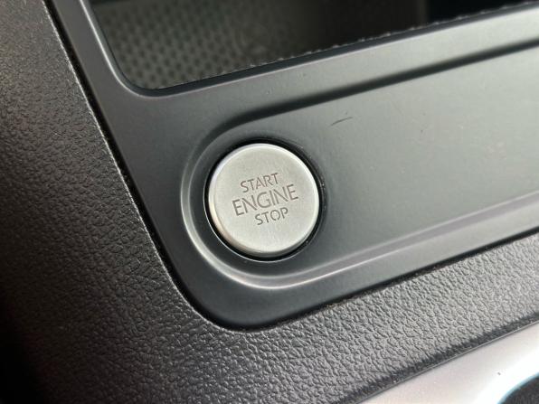 Volkswagen Tiguan I Рестайлинг с пробегом 2013 года, цена 939 000 рублей, 212236 км, внедорожник, Автокод Объявления