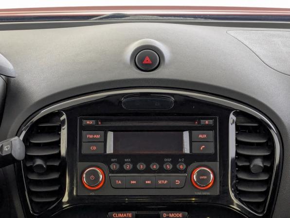 Nissan Juke I с пробегом 2013 года, цена 1 055 000 рублей, 119107 км, внедорожник, Автокод Объявления