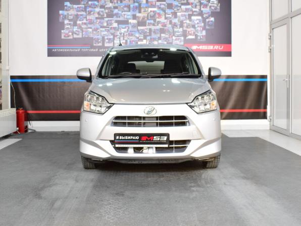 Daihatsu Mira e:S II с пробегом 2019 года, цена 735 995 рублей, 67305 км, хэтчбек, Автокод Объявления