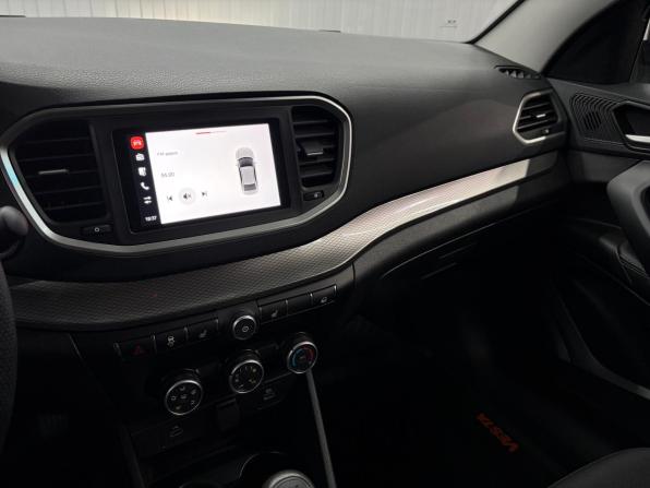 Lada (ВАЗ) Vesta I Рестайлинг (NG) с пробегом 2024 года, цена 1 377 000 рублей, 17824 км, седан, Автокод Объявления