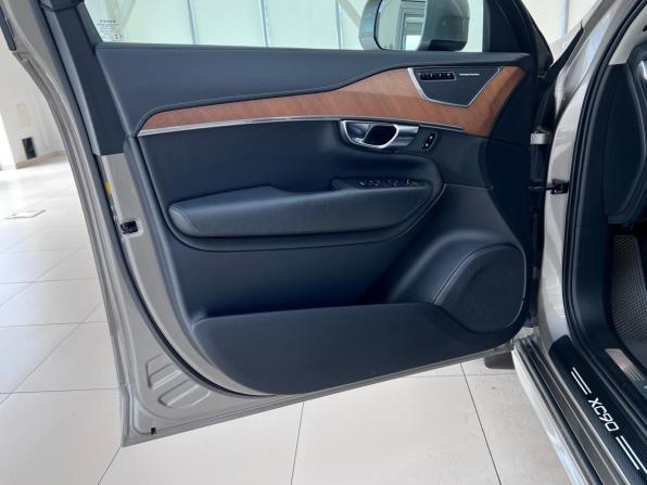 Volvo XC90 II Рестайлинг 1 с пробегом 2020 года, цена 4 950 000 рублей, 28227 км, внедорожник, Автокод Объявления