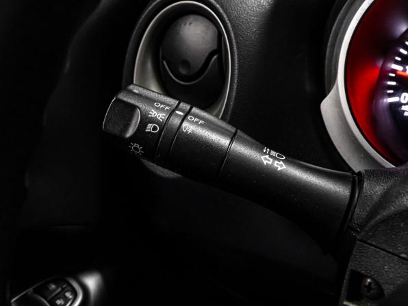 Nissan Juke I с пробегом 2012 года, цена 1 049 000 рублей, 204208 км, внедорожник, Автокод Объявления