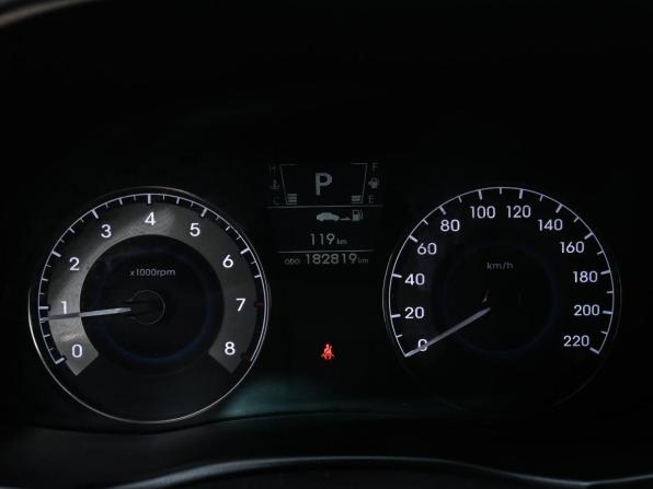 Hyundai Solaris I с пробегом 2013 года, цена 899 000 рублей, 182819 км, седан, Автокод Объявления