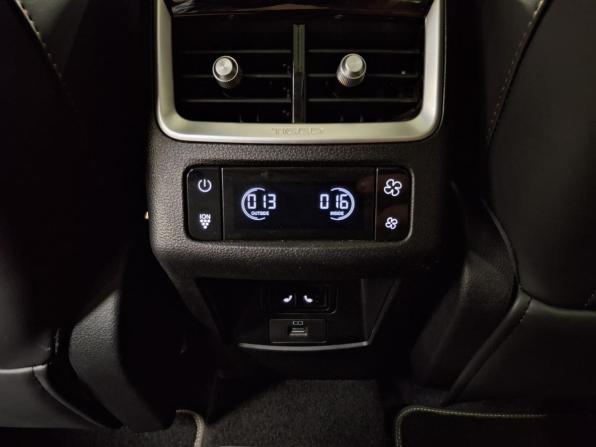 Chery Tiggo 8 Pro Max I с пробегом 2022 года, цена 1 800 000 рублей, 93885 км, внедорожник, Автокод Объявления