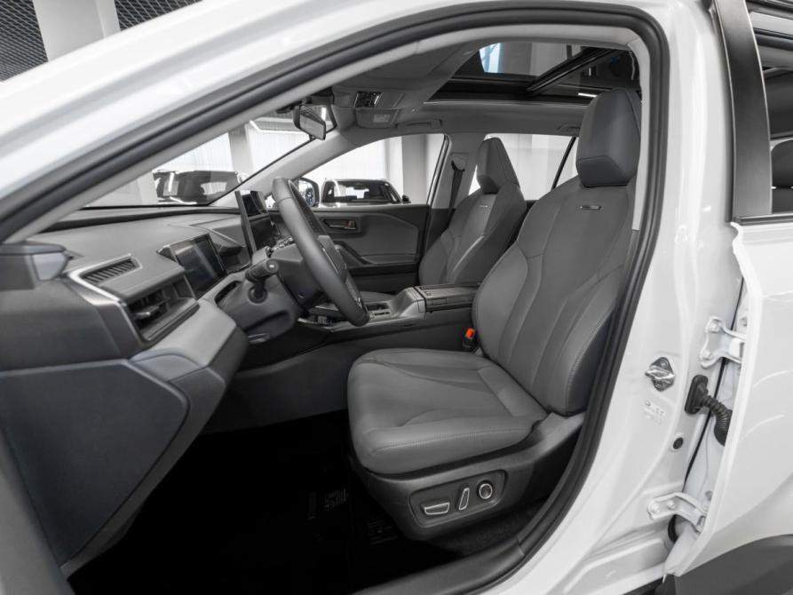 Toyota RAV4 VI (XA60) Москва  - изображение 9