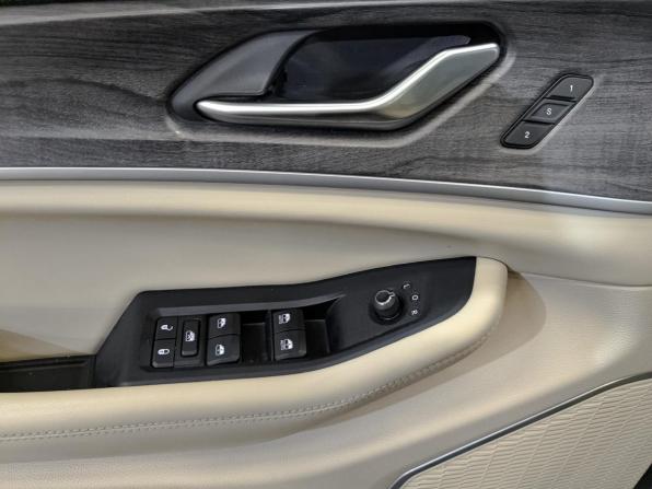 Jeep Grand Cherokee V (WL) с пробегом 2023 года, цена 6 500 000 рублей, 59587 км, внедорожник, Автокод Объявления