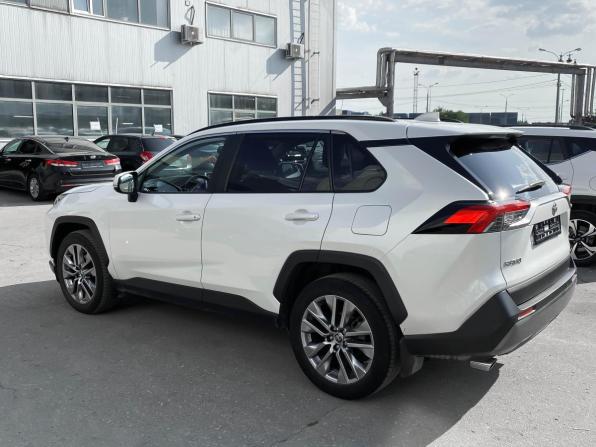 Toyota RAV4 V (XA50) с пробегом 2021 года, цена 3 619 000 рублей, 75428 км, внедорожник, Автокод Объявления