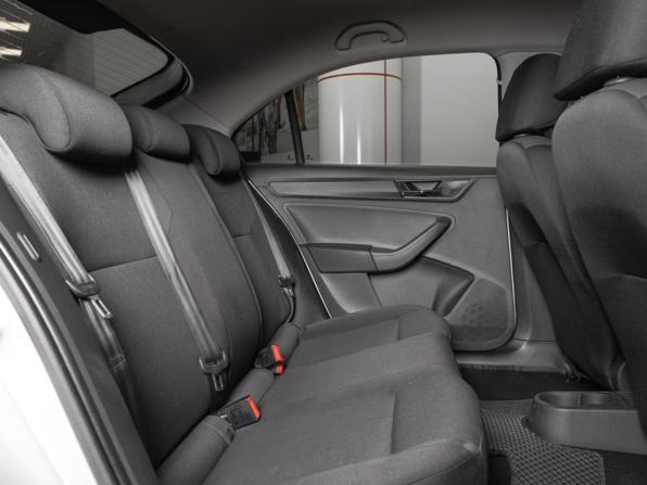 Skoda Rapid I Рестайлинг с пробегом 2019 года, цена 1 175 000 рублей, 186529 км, лифтбек, Автокод Объявления