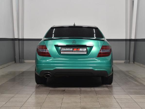 Mercedes-Benz C-Класс III (W204) Рестайлинг с пробегом 2012 года, цена 1 514 995 рублей, 310903 км, седан, Автокод Объявления