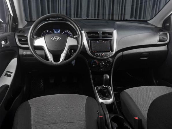 Hyundai Solaris I с пробегом 2012 года, цена 699 000 рублей, 164116 км, хэтчбек, Автокод Объявления