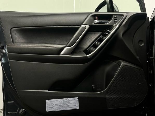 Subaru Forester IV Рестайлинг 2 с пробегом 2017 года, цена 2 449 000 рублей, 55144 км, внедорожник, Автокод Объявления
