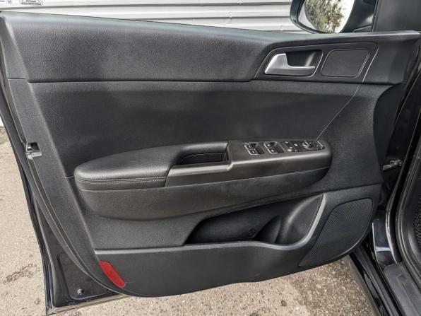 Kia Sportage IV Рестайлинг с пробегом 2021 года, цена 2 190 000 рублей, 130600 км, внедорожник, Автокод Объявления