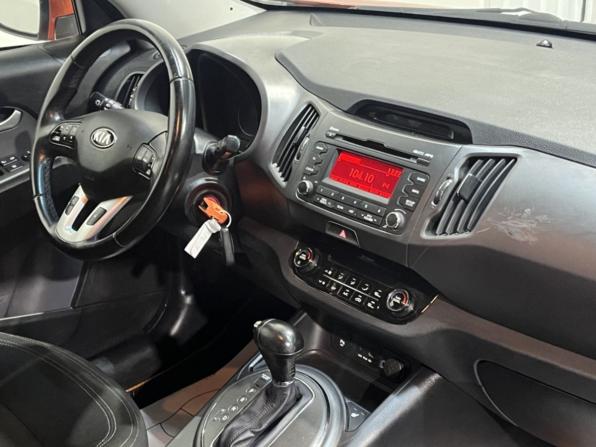 Kia Sportage III с пробегом 2013 года, цена 1 195 000 рублей, 156547 км, внедорожник, Автокод Объявления