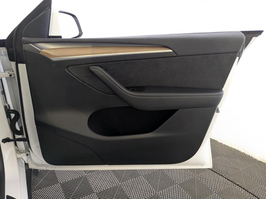 Tesla Model Y I Москва  - изображение 30