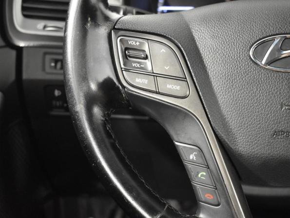 Hyundai Santa Fe III Рестайлинг с пробегом 2016 года, цена 1 889 100 рублей, 188500 км, внедорожник, Автокод Объявления