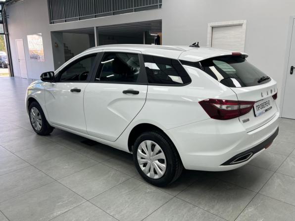 Lada (ВАЗ) Vesta I Рестайлинг (NG) с пробегом 2024 года, цена 1 600 000 рублей, 21076 км, универсал, Автокод Объявления