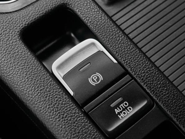 Volkswagen Passat B8 с пробегом 2019 года, цена 2 200 000 рублей, 71191 км, седан, Автокод Объявления