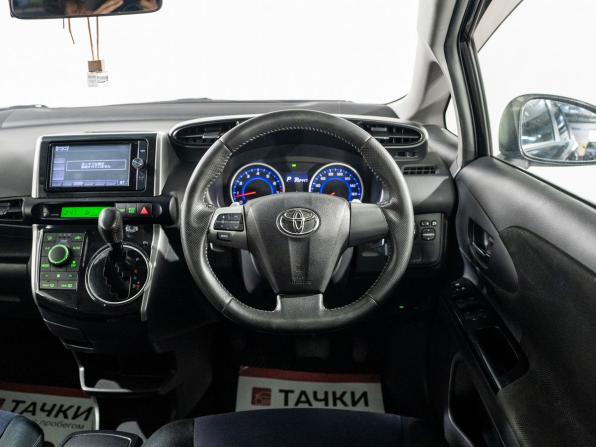 Toyota Wish II Рестайлинг с пробегом 2012 года, цена 1 215 000 рублей, 202447 км, минивэн, Автокод Объявления