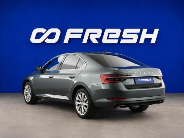 Skoda Superb III Рестайлинг с пробегом 2020 года, цена 3 499 077 рублей, 82641 км, лифтбек, Автокод Объявления