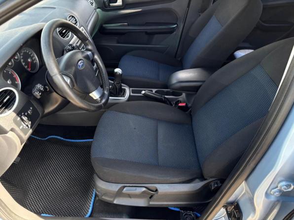Ford Focus II с пробегом 2005 года, цена 350 000 рублей, 354894 км, седан, Автокод Объявления